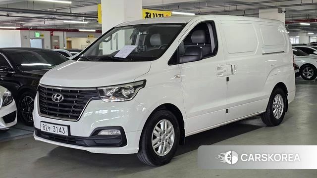 Hyundai The New Grand Starex 2019 Белый из Кореи