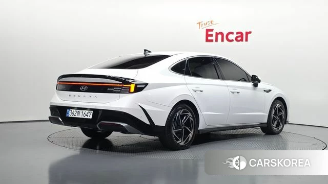 Hyundai Sonata D Edge Hybrid (DN8) 2024 Белый из Кореи