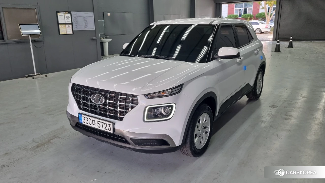 Hyundai Venue 2021 Белый из Кореи