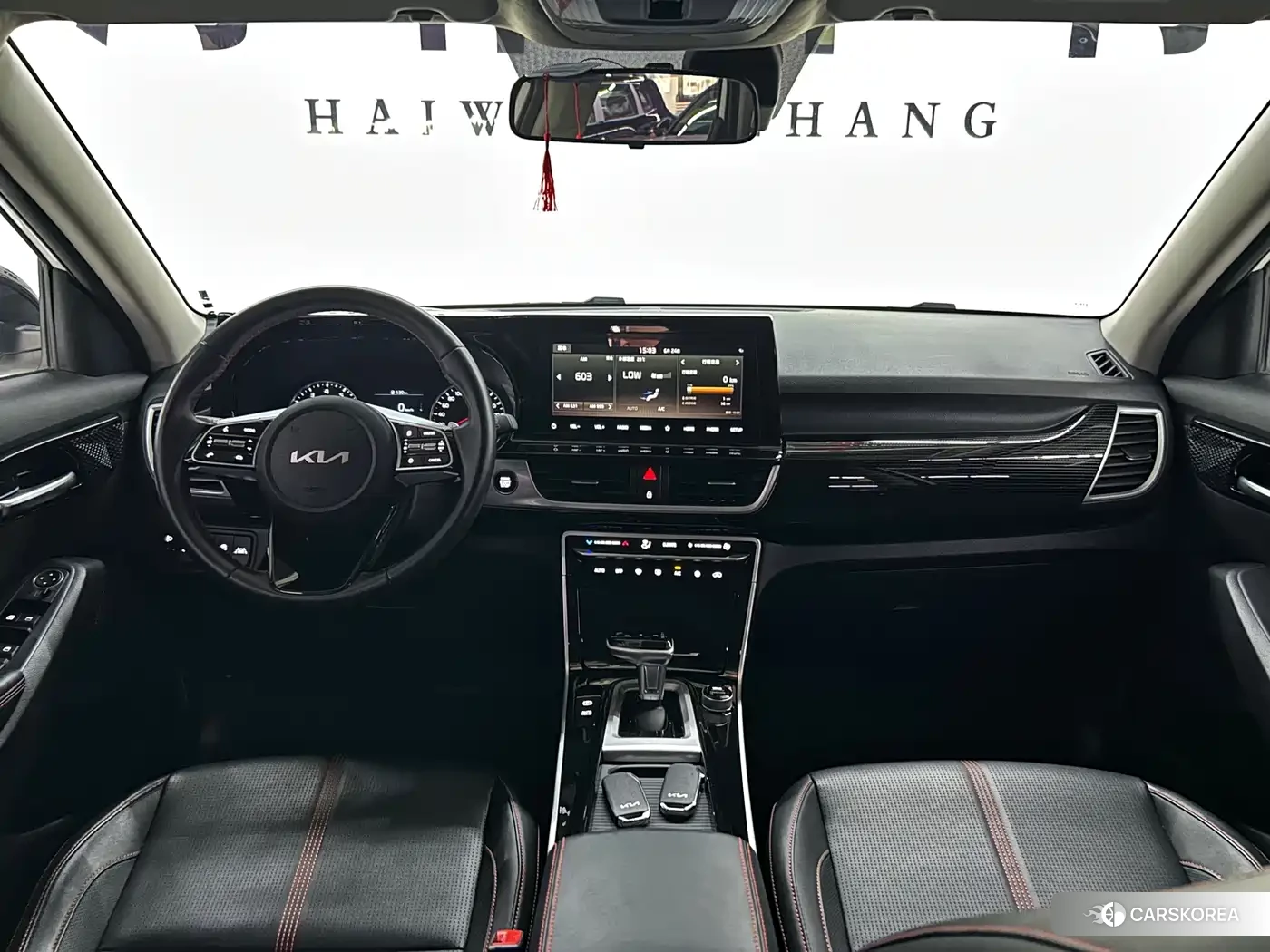 Kia KX3 2023 Белый из Китая