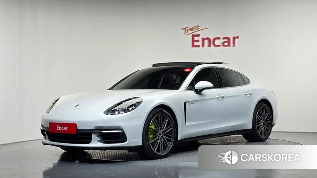 Porsche Panamera (971) 2018 Белый из Кореи