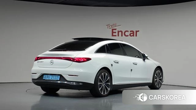 Mercedes-Benz EQE V295 2022 Белый из Кореи