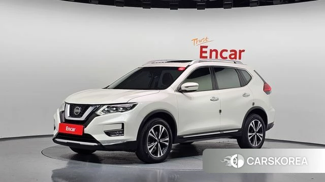 Nissan X Trail 2018 Белый из Кореи