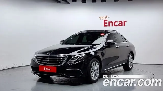 Mercedes-Benz E-Class W213 2019 Черный из Кореи