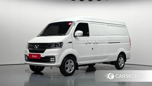 Xinyuan Ittivan 2023 Белый из Кореи