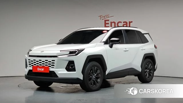 Toyota RAV4 6th Generation 2026 Белый из Кореи