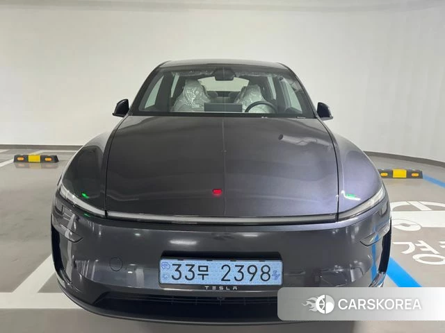 Tesla Model Y 2026 Серый из Кореи