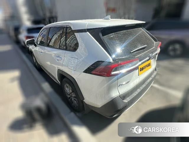 Toyota Wildlander 2022 Белый из Китая