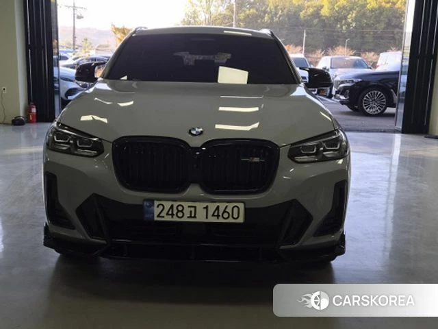 BMW X4 (G02) 2024 Серебристо-серый из Кореи