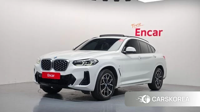 BMW X4 (G02) 2024 Белый из Кореи