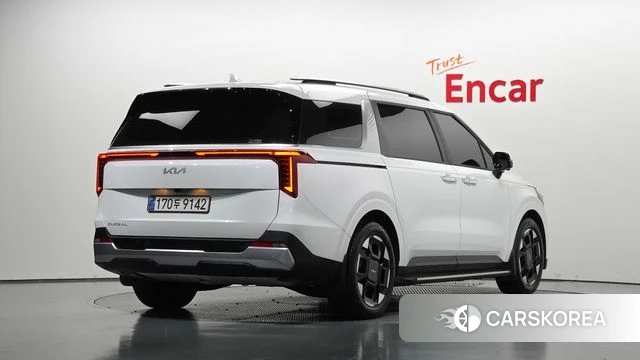 Kia The New Carnival 4th Generation 2026 Белый из Кореи