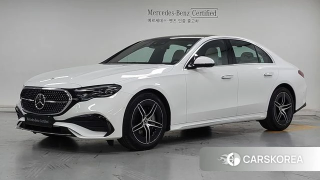 Mercedes-Benz E-Class W214 2026 Белый из Кореи
