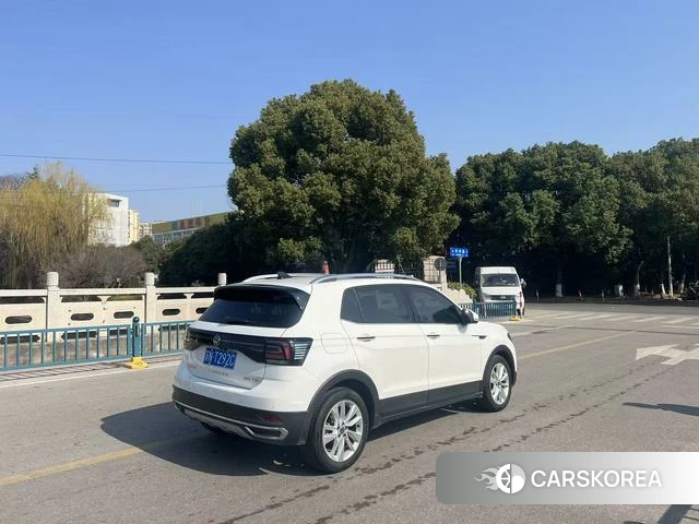 Volkswagen T-Cross 2021 Белый из Китая