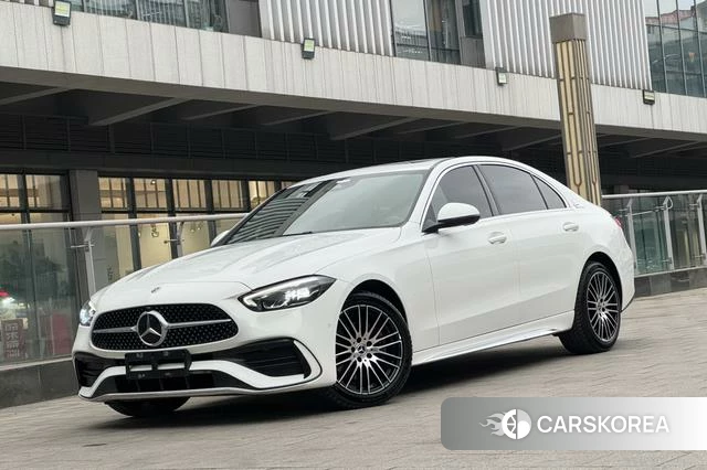 Mercedes-Benz C-class 2023 Белый из Китая