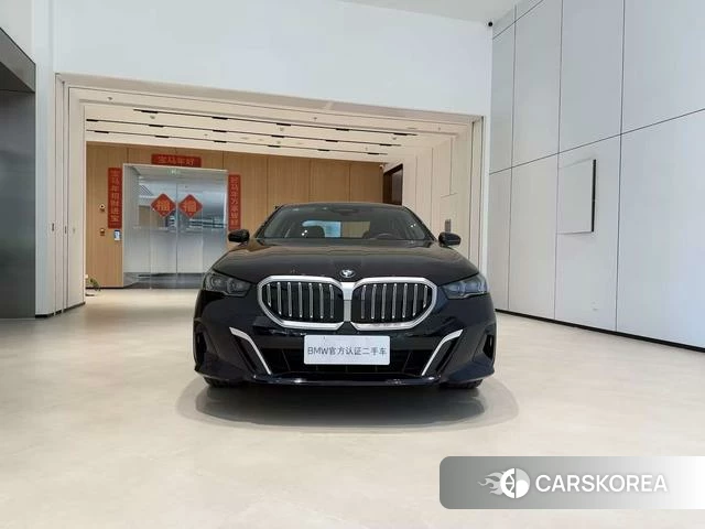 BMW 5 series 2025 Черный из Китая