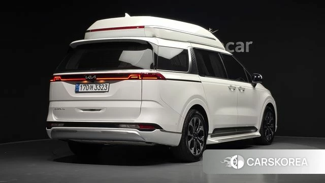 Kia Carnival 4th generation 2023 Белый из Кореи