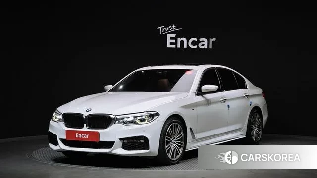 BMW 5 Series (G30) 2018 Белый из Кореи