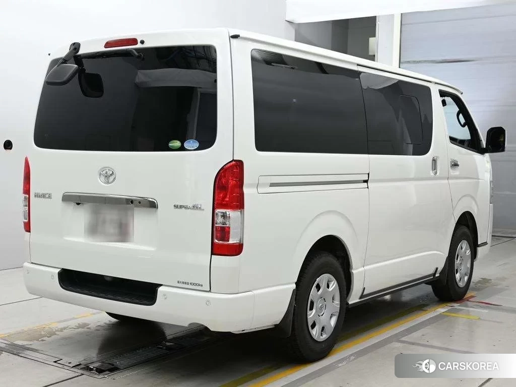 Toyota HiAce Van 2020 из Японии