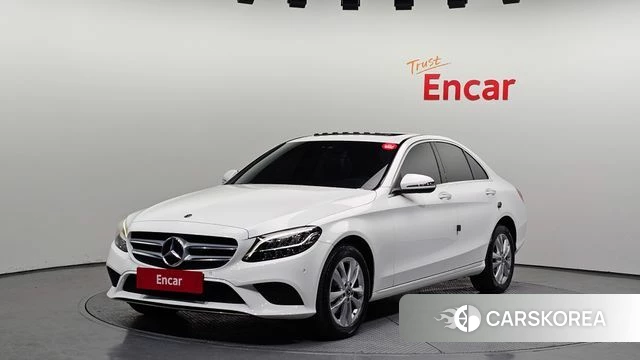 Mercedes-Benz C-Class W205 2020 Белый из Кореи