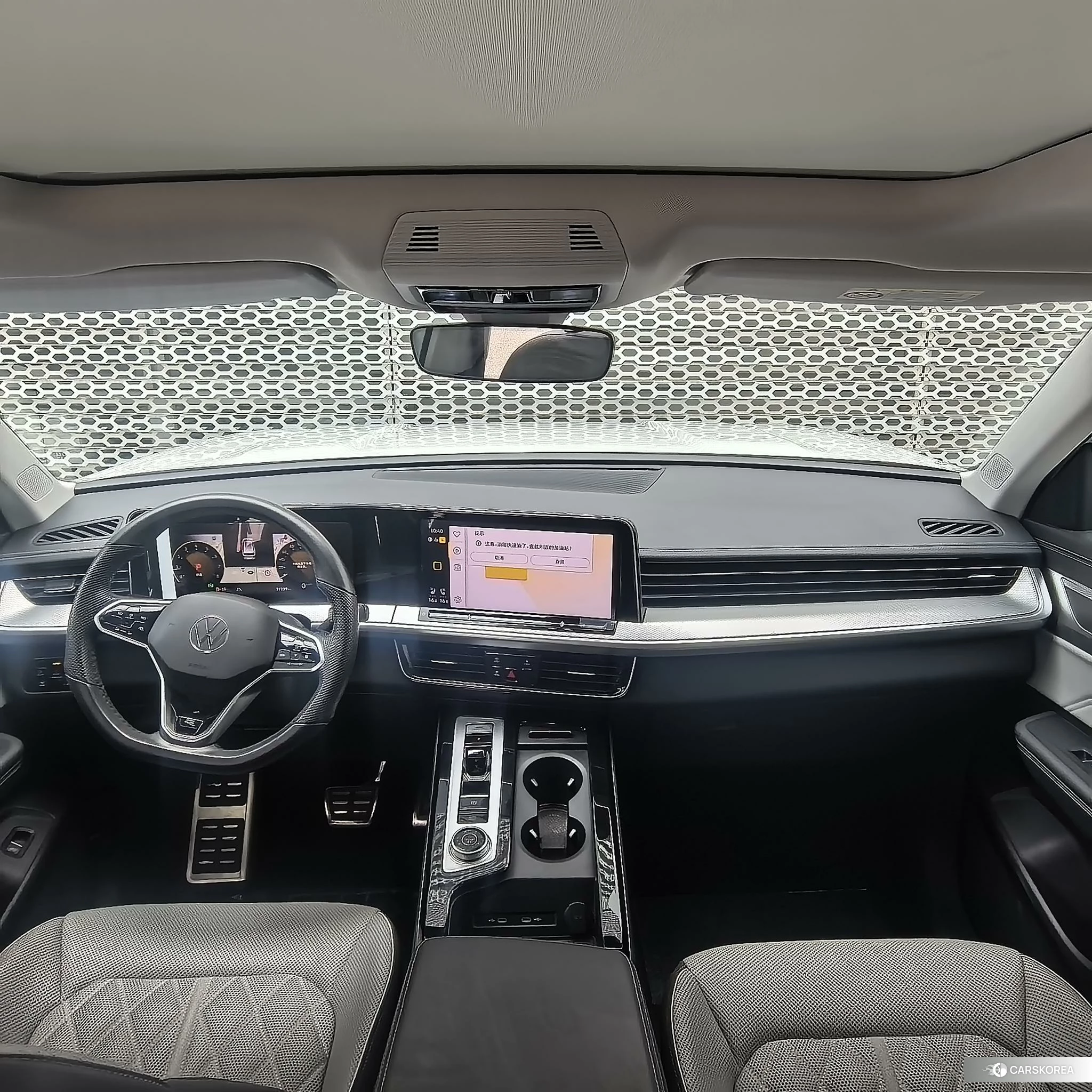 Volkswagen Tavendor 2022 Белый из Китая