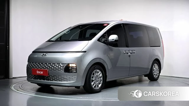 Hyundai Staria 2022 Серебряный из Кореи