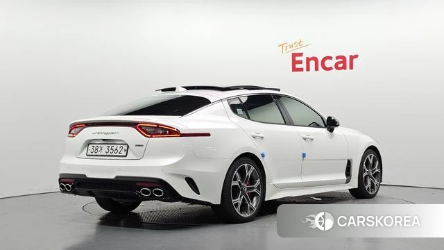 Kia Stinger 2018 Белый из Кореи