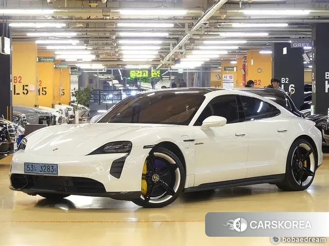 Porsche Taycan 2021 Белый из Кореи