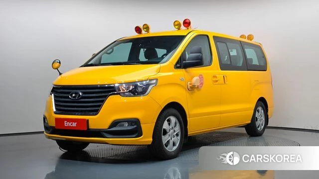 Hyundai The New Grand Starex 2021 Желтый из Кореи