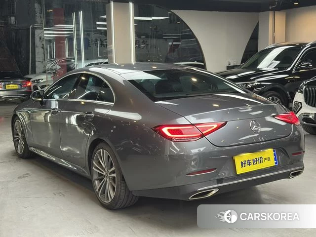 Mercedes-Benz CLS 2020 Серебристо-серый из Китая