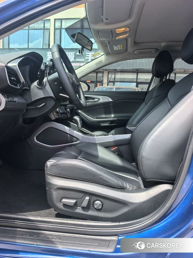 Hyundai Lafesta 2021 Синий из Китая