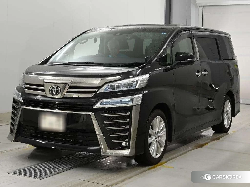 Toyota Vellfire 2020 из Японии