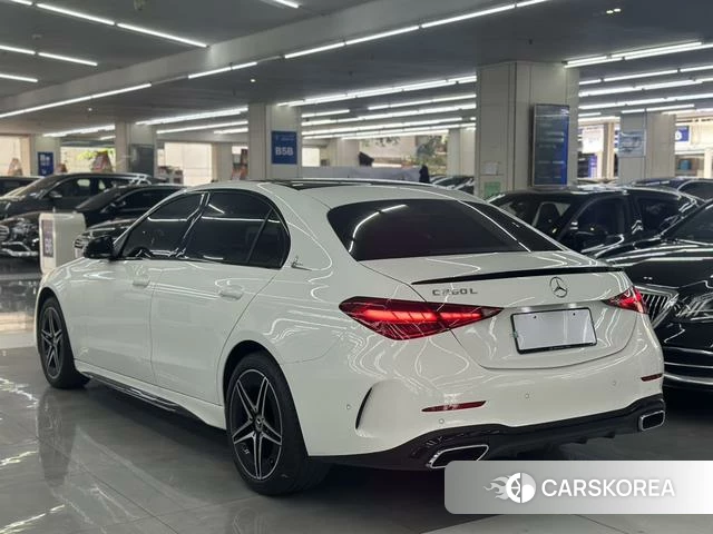 Mercedes-Benz C-class 2024 Белый из Китая