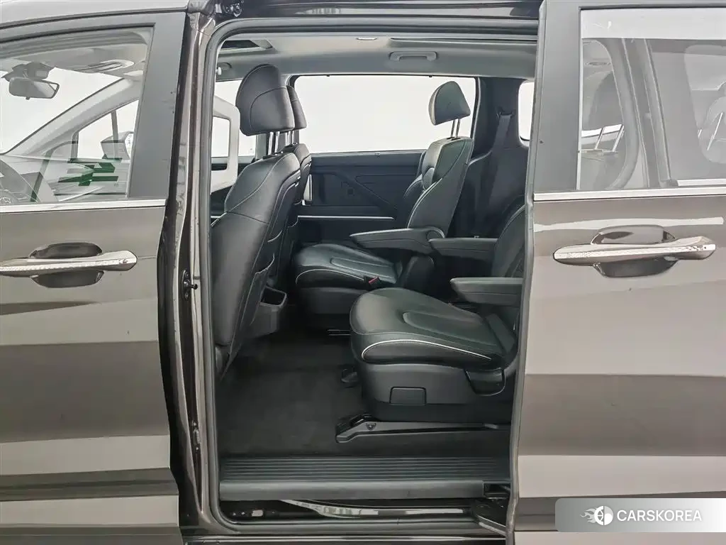 Hyundai Custo 2025 Champagne/brown из Китая, фото 2