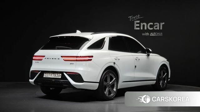 Genesis GV70 2023 Белый из Кореи