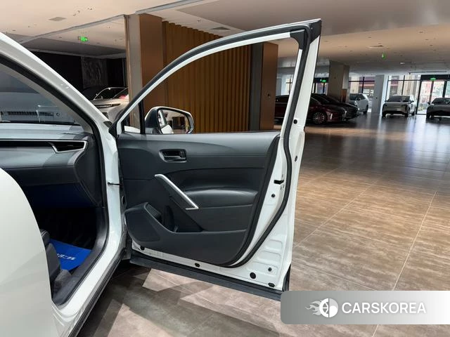 Toyota Corolla 2024 Белый из Китая