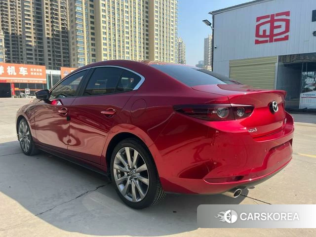 Mazda 3 2021 Красный из Китая