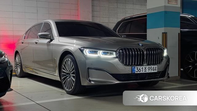 BMW 7 Series (G11) 2020 Песочный из Кореи