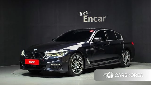 BMW 5 Series (G30) 2018 Черный из Кореи