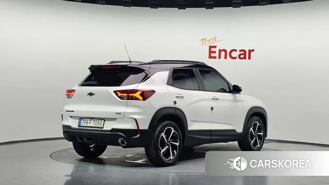 Chevrolet (GM Daewoo) Trailblazer 2021 Белый из Кореи
