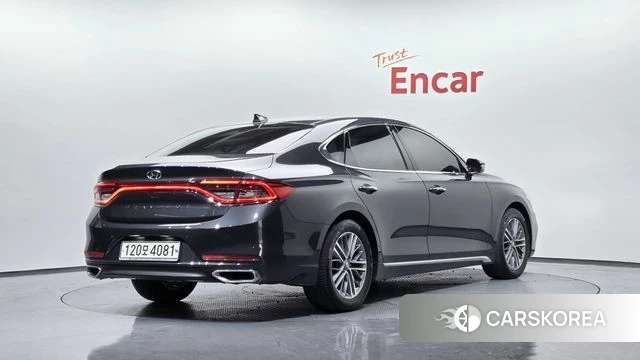 Hyundai Grandeur IG 2018 Серый из Кореи
