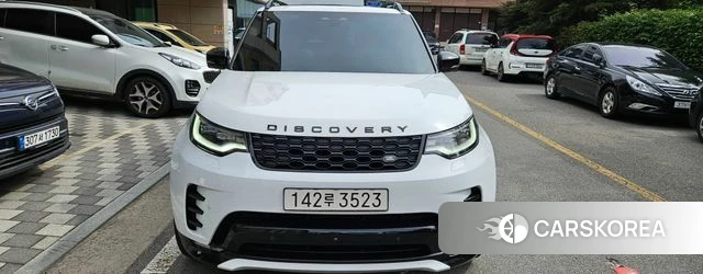 Land Rover Discovery 5 2022 Белый из Кореи
