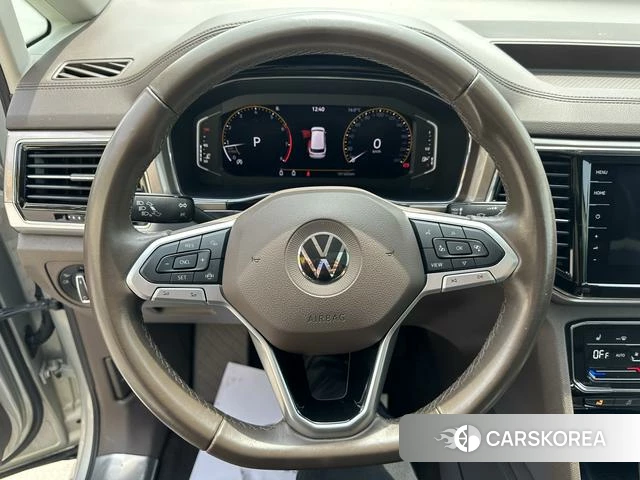 Volkswagen Viloran 2021 Шампань из Китая