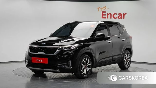 Kia Seltos 2021 Черный из Кореи