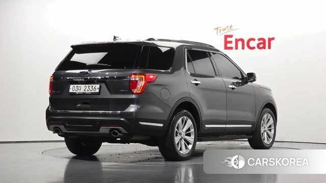 Ford Explorer 2019 Серый из Кореи