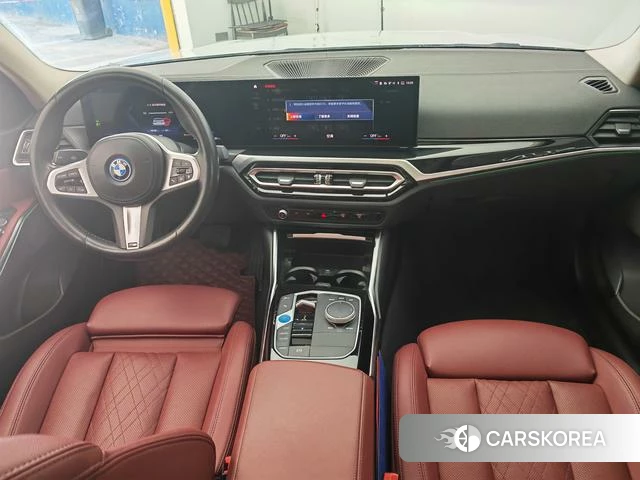 BMW i3 2022 Белый из Китая