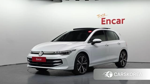 Volkswagen Golf 8th Generation 2025 Белый из Кореи