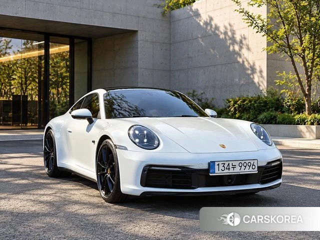Porsche 911(992) 2024 Белый из Кореи