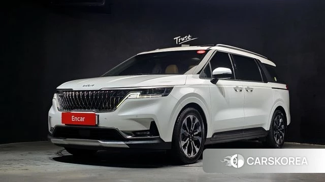 Kia Carnival 4th generation 2023 Белый из Кореи