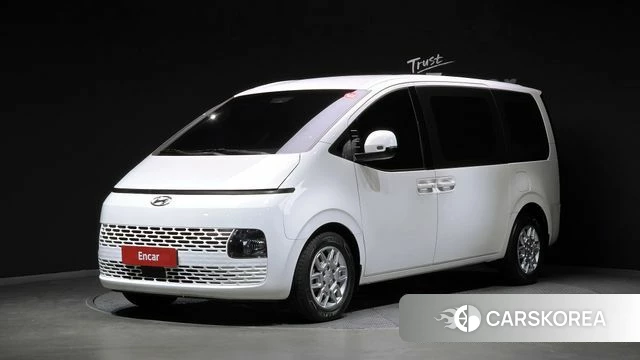 Hyundai Staria 2022 Белый из Кореи