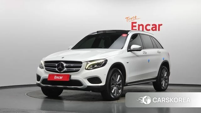 Mercedes-Benz GLC-Class X253 2018 Белый из Кореи